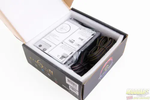 Reeven Six Eyes II Fan Controller Review: Rediscovering the Joys of Analog 3 Reeven Six Eyes II Fan Controller