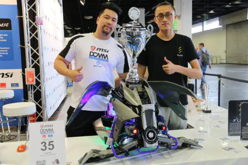 Casemods of DCMM @ Gamescom 2016 8 Xing Kai - "Night of Darkness, Batman" - 1st Place Spektakulärste Kreation category