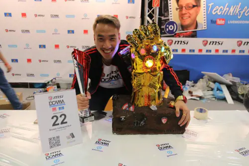 Casemods of DCMM @ Gamescom 2016 18 Siratas Vutipapornkul - "Infinity Gauntlet" - 2nd Place Deutschlands schönstes Beauty Case Category