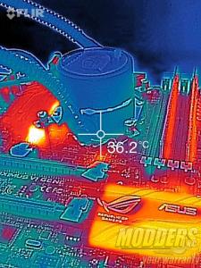 Cooler Master MasterLiquid Pro 240 Review: A Gestalt Approach to Cooling 6 CM MasterLiquid Pro 240 IR photo