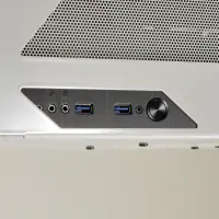 Lian Li Wall-mountable O-Series Now Available in White 12 Lian Li Wall-mountable O-Series Now Available in White aluminum, Lian Li, O-series, pc-05sw, pc-07sw, pc-08WBW, tempered glass 11