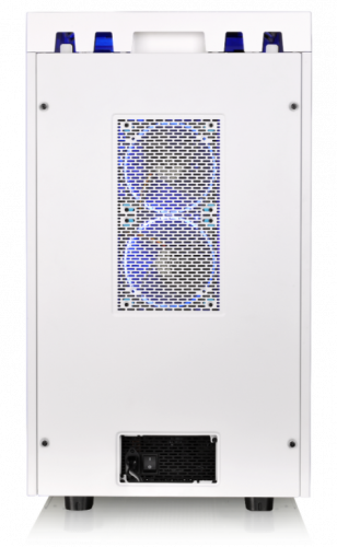 Thermaltake The Tower 900 E-ATX Case Launched 7 Thermaltake The Tower 900 E-ATX Case Launched casemodding, mathieu heredia, the tower 900, Thermaltake, watermod 6