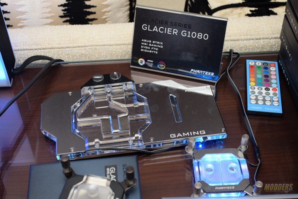 Phanteks @ CES 2017: Water Cooling and more 2