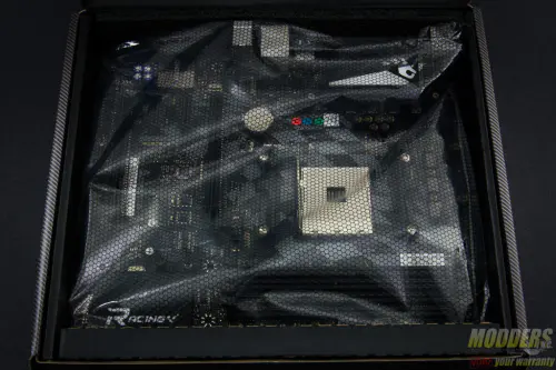 Biostar Racing B350GT3 AM4 Motherboard Packaging