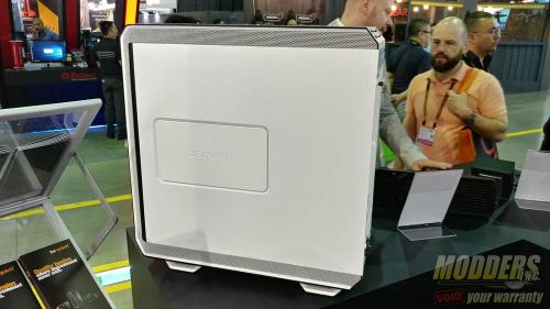 Be Quiet! Showcases "Light Base" 900 Case and More @ Computex 2017