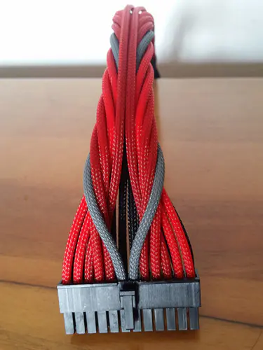 Modder Spotlight: Alessandro Falco Renzulli 5 Modder Spotlight: Alessandro Falco Renzulli Braided Cables, international, italy, modder spotlight, new modder, sleeving 5