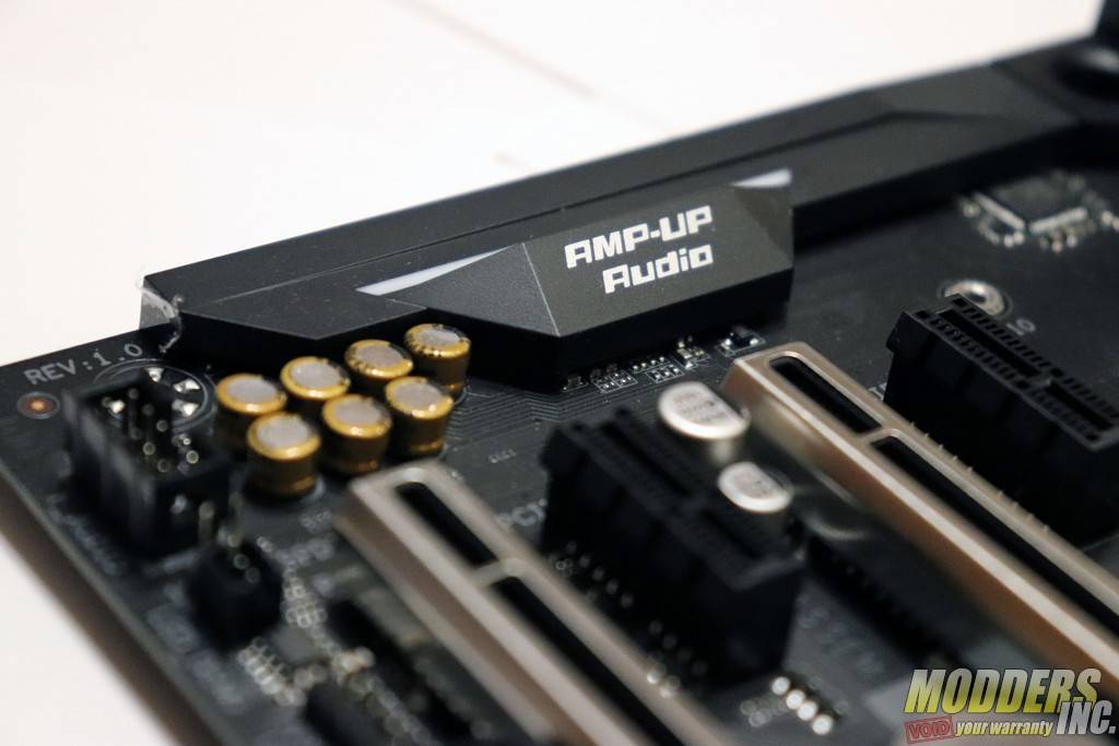 Gigabyte AORUS AX370-Gaming K5 AMD, benchmarkreviews, Gigabyte, Motherboard 10