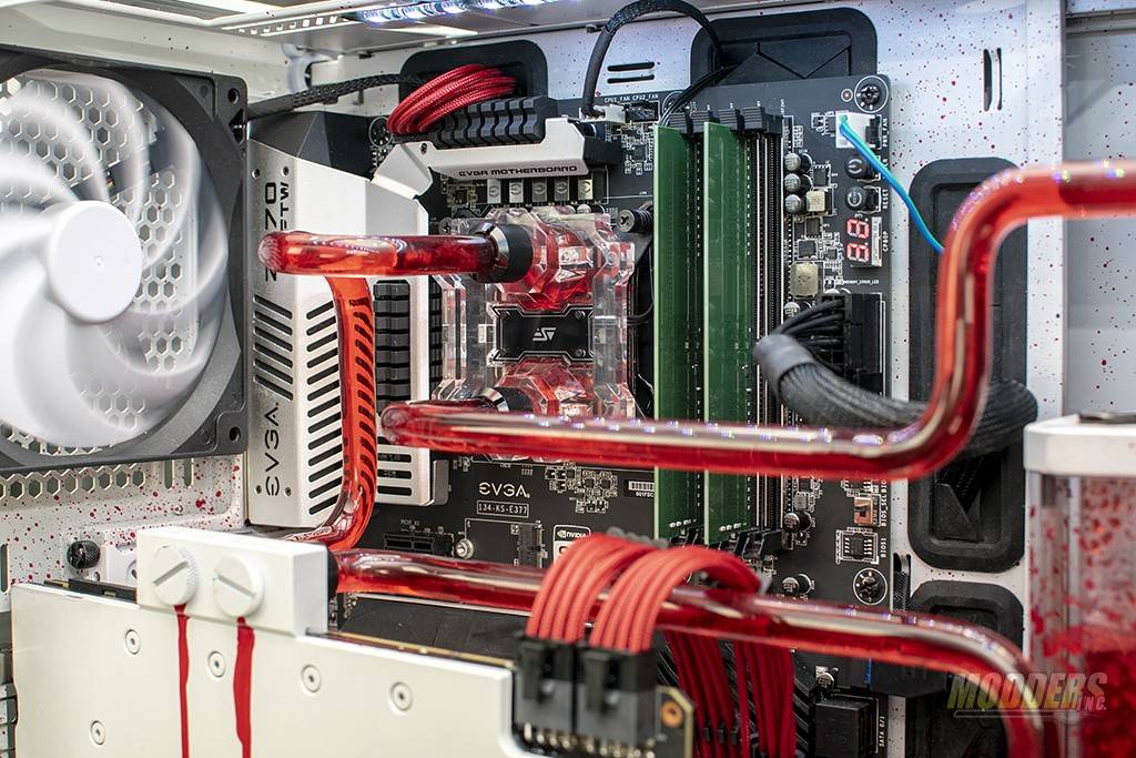 QuakeCon 2018 Staff vs. Staff Modding Contest: Case #4 case modding, EKWB, EVGA, Fractal, Kingston, Swiftech, TitanRig 9