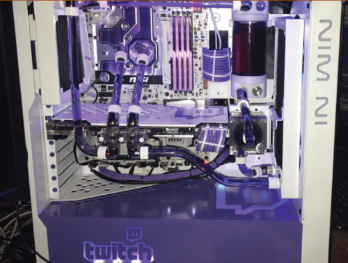 An Epic LAN Event Celebrates An Even More Epic Anniversary LAN, modding, quakecon 4
