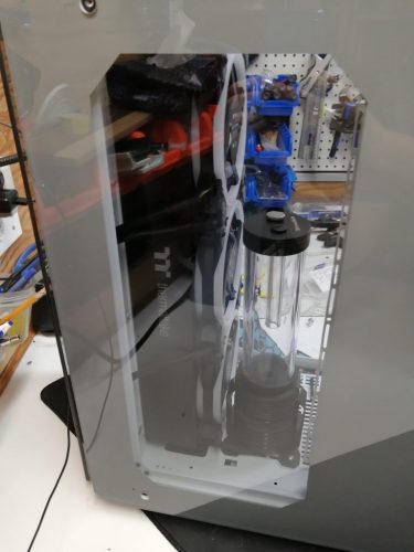 Aorus TRX40 Xtreme CES 2020 Case Mod Build Aorus, Case Mod, CES 1