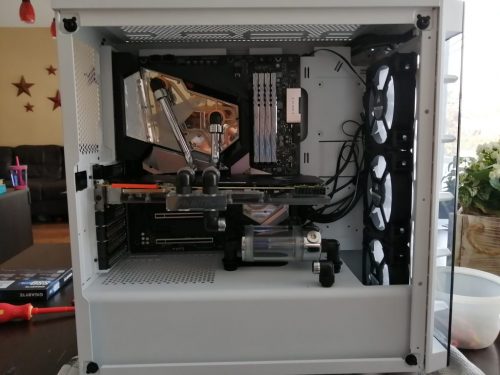 Aorus Z390 Waterforce CES 2020 Build Aorus, Build, cablemod, CES, Corsair, ModMyMods 5