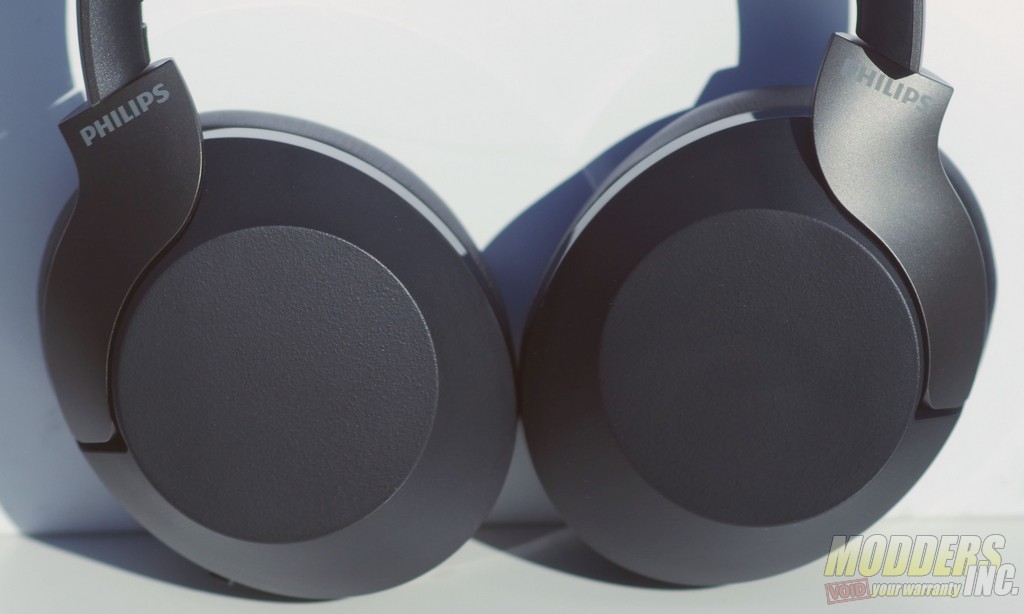 Ear Cups Outside