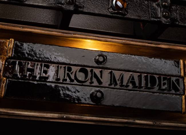 THE IRON MAIDEN CASE MOD - CASE MOD MONDAY case mod monday, case modders, pc case mod 12