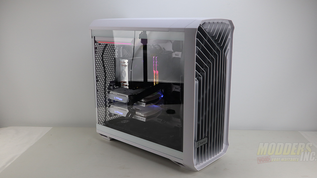 Fractal Design Torrent RGB - PC Case Review