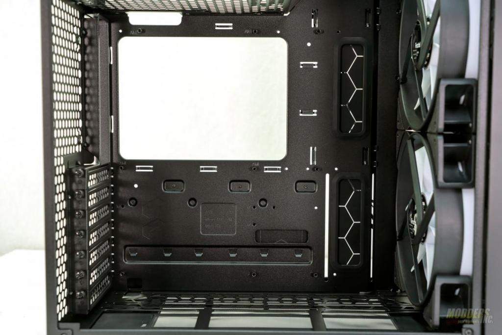 Fractal Design lance ses boitiers Air Flow Torrent Compact et