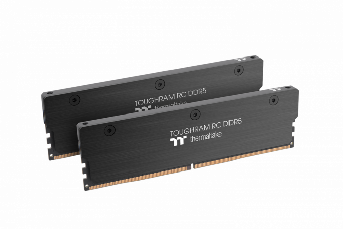 Thermaltake TOUGHRAM RC DDR5 Memory