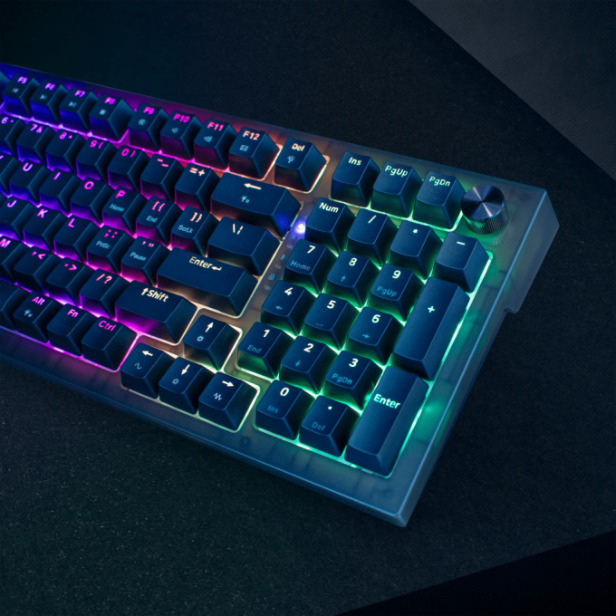 iBuyPower MK9 Pro RGB Mechanical Keyboard Black-3