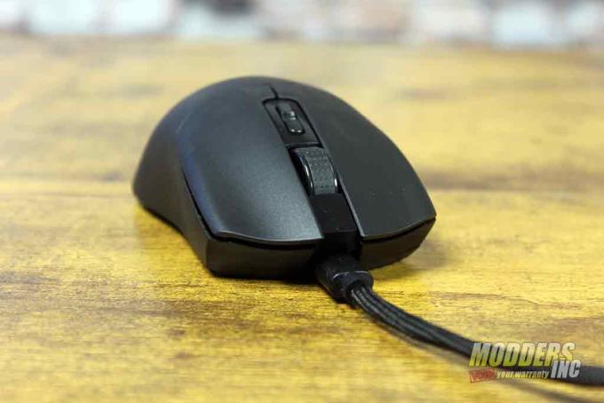 EPOMAKER CLICK Mouse Review 3 Epomaker Click Mouse front view with cord