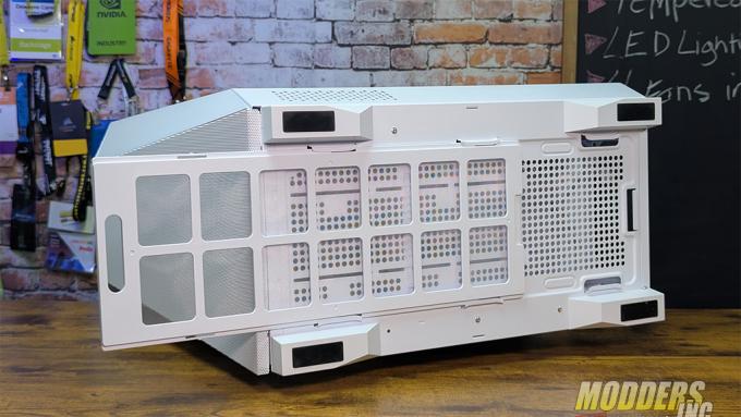 Is the In Win Prism Worth It? Full Review, Airflow Test In Win, Mid Tower, Mid Tower Case, panoramic PC case 3