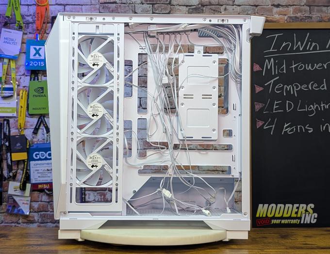 Is the In Win Prism Worth It? Full Review, Airflow Test In Win, Mid Tower, Mid Tower Case, panoramic PC case 3