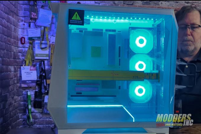 Is the In Win Prism Worth It? Full Review, Airflow Test In Win, Mid Tower, Mid Tower Case, panoramic PC case 4