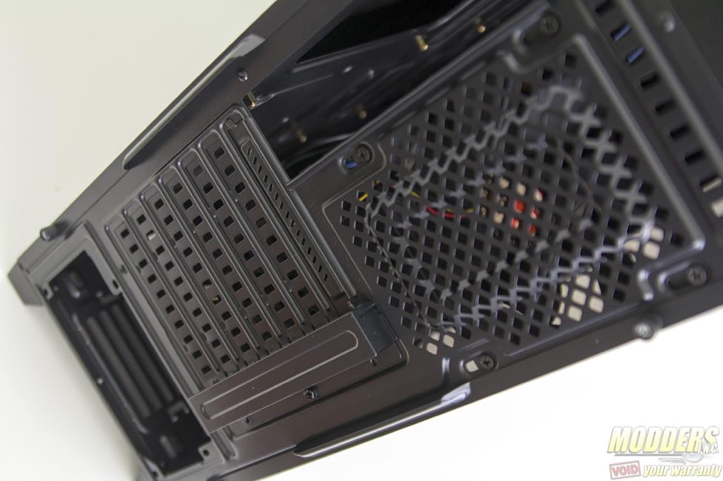 Raijintek Nestor Review: A €50 Enthusiast Case 11 Raijintek Nestor Case